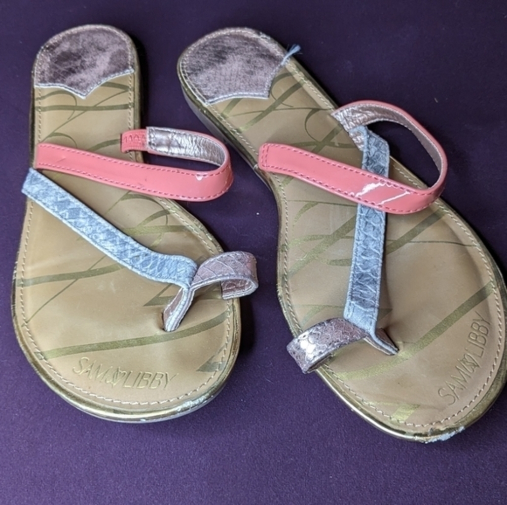 Sam‎ & Libby Size 7.5 Coral & Silver Sandals